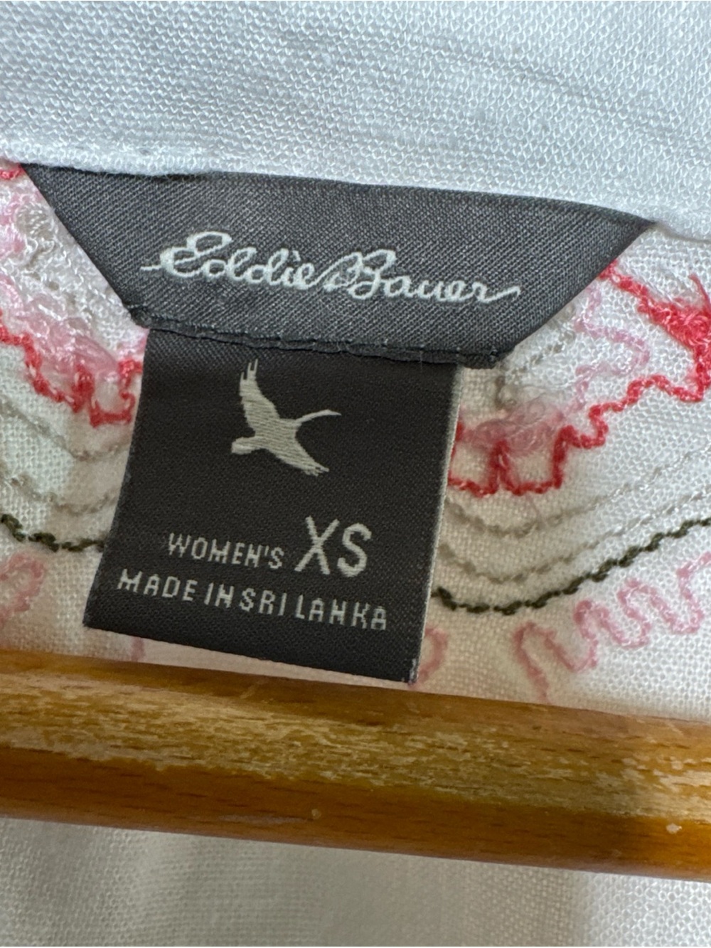 Eddie Bauer Vista Point Embroidered Tunic size XS White - Picture 7 of 11